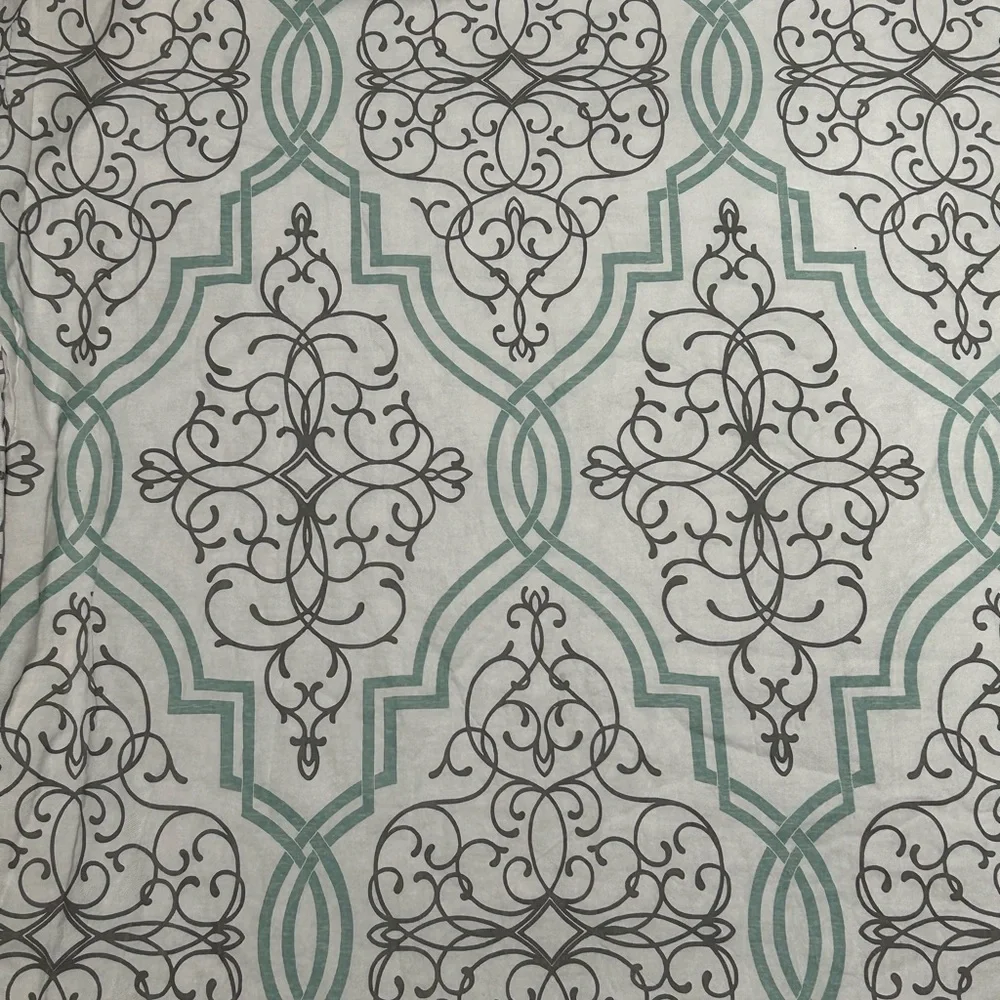 Elegant Black and Green Patterned Fabric Cotton Shower curtain
